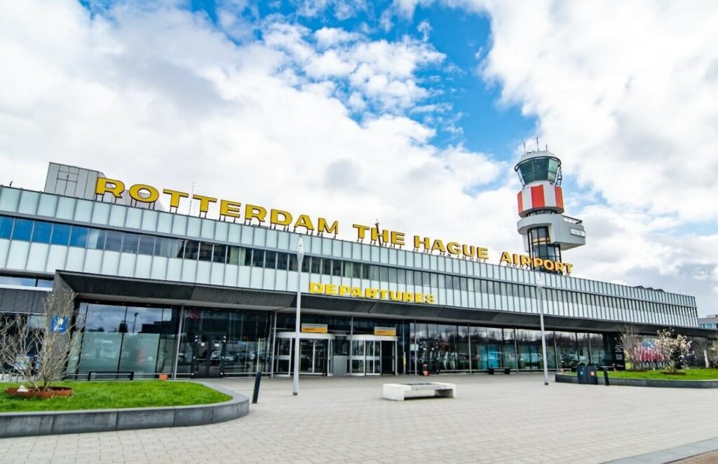 Taxi Rotterdam Airport